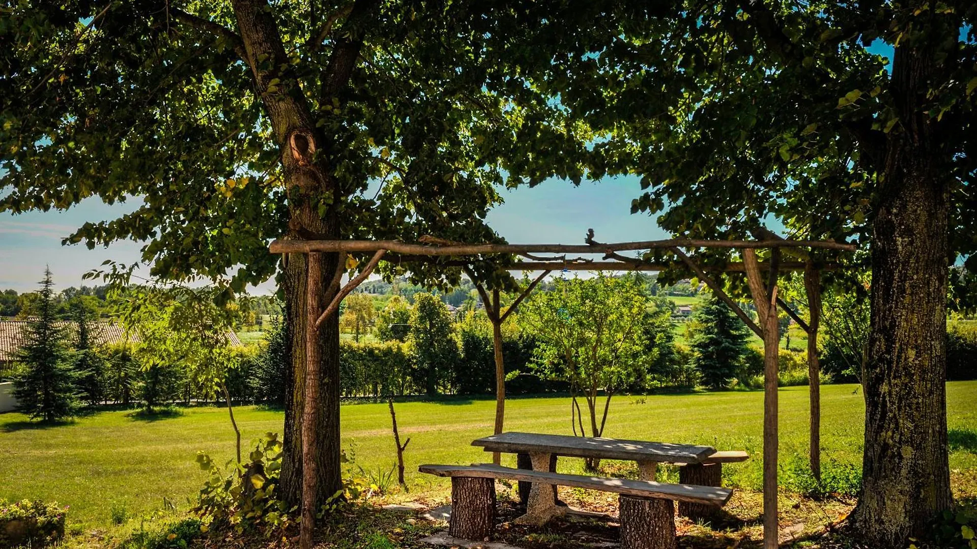 Agriturismo Olistico Atman Monzambano 0*,