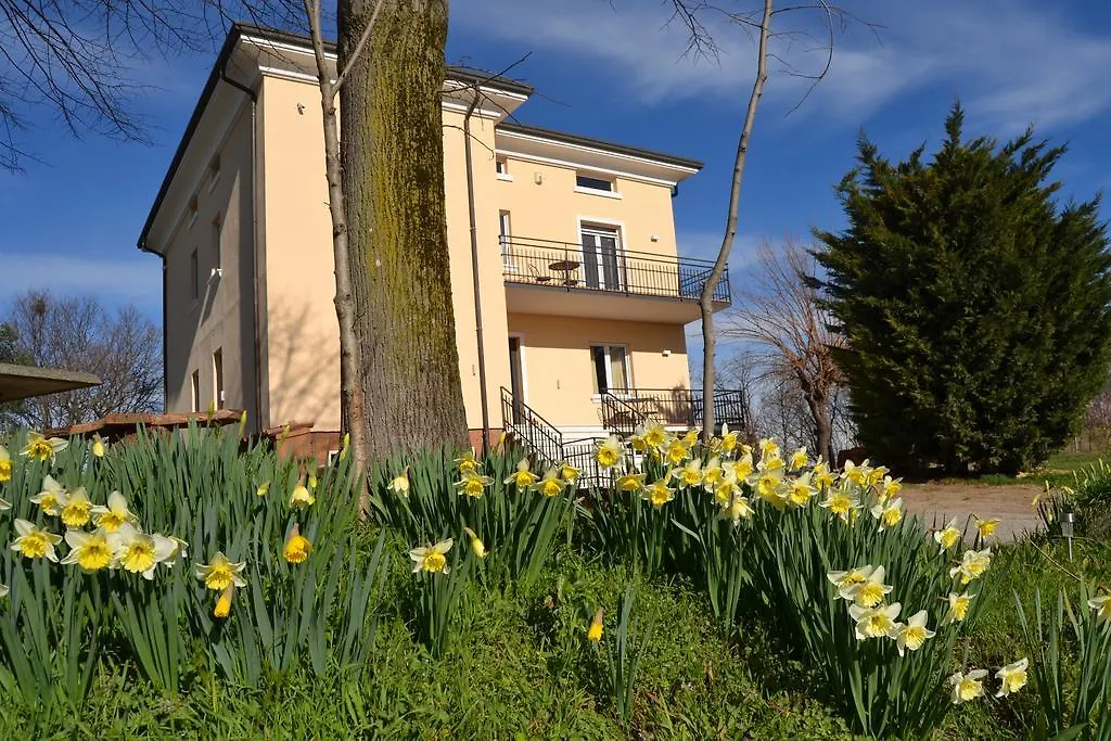 Agriturismo Olistico Atman Monzambano 0*,